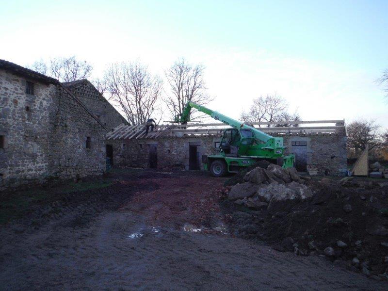 Dépendances d'un château fortifié (79)